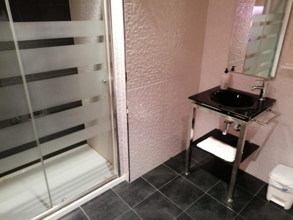 Hello Villarreal Suites Vila-real Екстер'єр фото