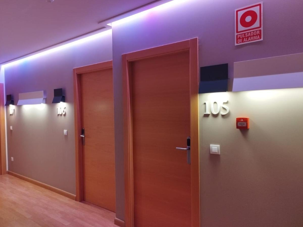 Hello Villarreal Suites Vila-real Екстер'єр фото