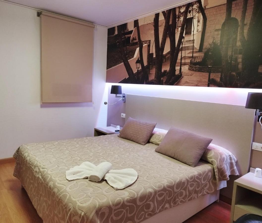 Hello Villarreal Suites Vila-real Екстер'єр фото