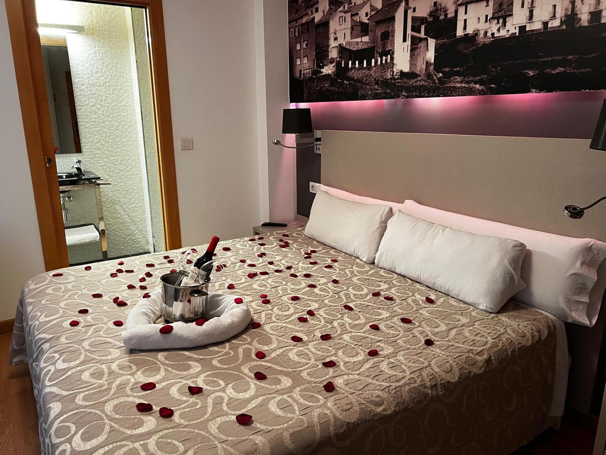 Hello Villarreal Suites Vila-real Екстер'єр фото